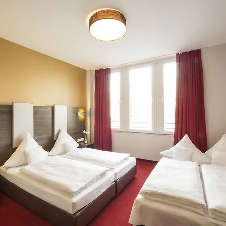 Koos Hotel&apartments - 4*