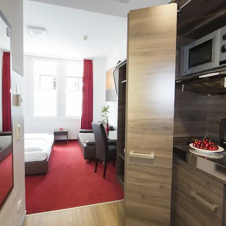 Aparthotel Koos Hotel&apartments - Munich