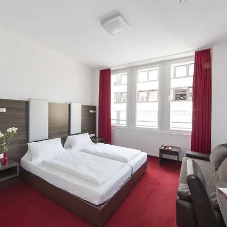 Koos Hotel&apartments - Aparthotel 4*
