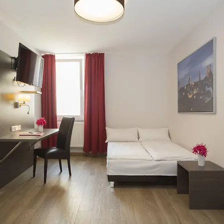 Koos Hotel&apartments - 4*