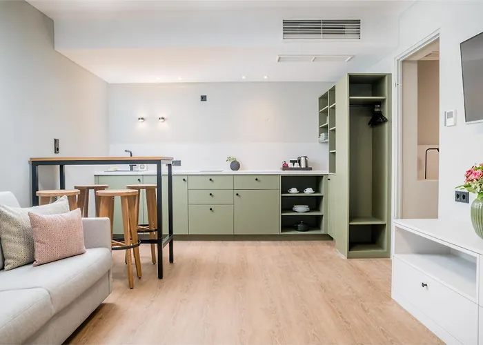 Koos Hotel&apartments - 4*