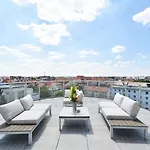 Koos Hotel&apartments - 아파트호텔