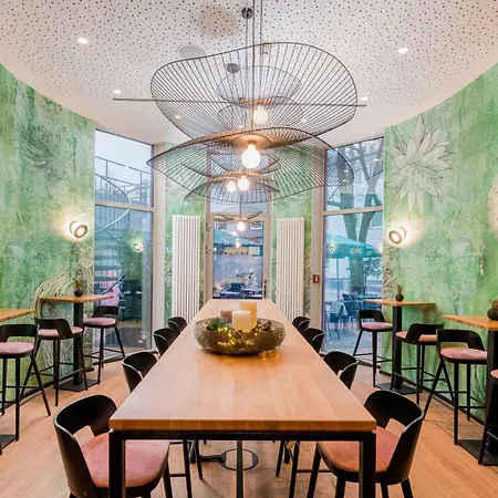 Koos Hotel&apartments - Апарт-отель 4*